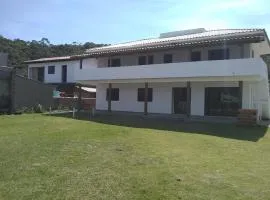 Apartamento na Praia da Ferrugem Garopaba SC