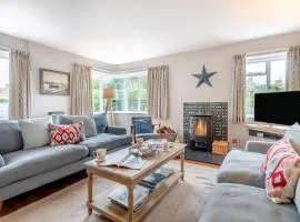 5 Bed in Walberswick oc-hlodg2