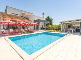 Villa Bella by Villa Plus