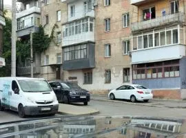 2-room luxury apartment in the historical center
