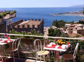 Hotel Mediterranée, viešbutis Taorminoje