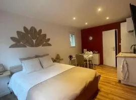 Studio au calme avec parking privé
