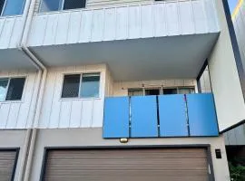 Market Square Modern Haven - Near QEII and Griffith Uni