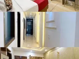 Hotel Hotel Samrat R Near Nizamuddin Railway Station