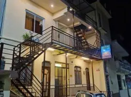 SkyPeak Retreat home stay