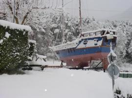 Camping L'Espelt, campground in La Pobla de Lillet