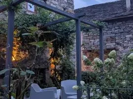 LA VIA DEL SALE The Old Barn