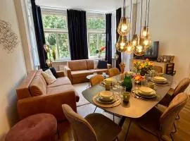 Altbau-Apartment 2 SZ Augustaplatz Kurpark & GOP Bad Oeynhausen