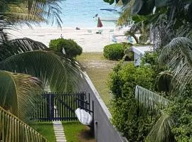 South Reef Luxury Apartment by Dream Escapes