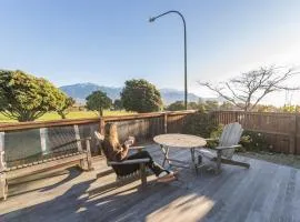 Handy Location, Ocean & Mountain Views, Close to Park - KK96845