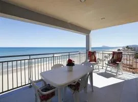 Apartamento frente al mar