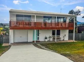 39 Scenic Drive