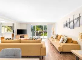 Luxury Boardwalk Apartment Unit 7