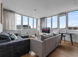 Cosy Hounslow 1BR Apartment Sleeps Heathrow!