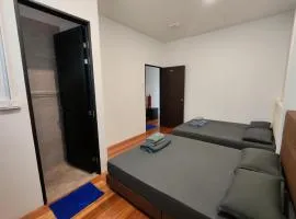 Pets Friendly Homestay at Georgetown Heritage