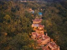 The Country Club Wildlife Resorts
