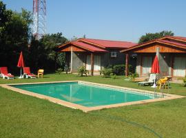 Planet Hotel HollyBum, hotel with pools in Lubumbashi