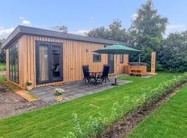 2 Bedroom Cozy Home In Oude Pekela