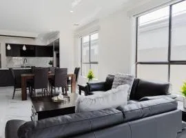 Willows Arena House
