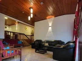 Ramboda Hill Country Home