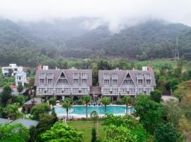 Paradise Resort Sóc Sơn, hotel v mestu Sóc Sơn