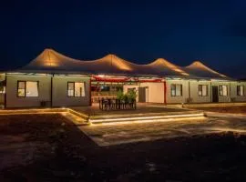 Spacious 5BR Canopy Home with Farm