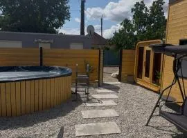 Sauna & Pool Reatreat