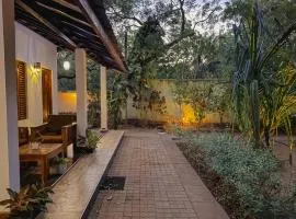 Mountain Edge By Yala Odyssey