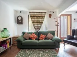 El Callejón de Linera by Cabana Rentals