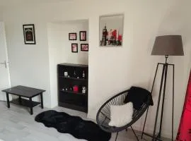 Chambre spacieuse en campagne avec petit déjeuner