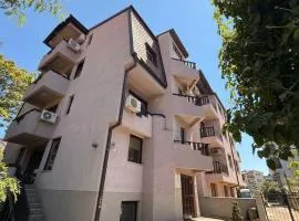 Drenak Hostel