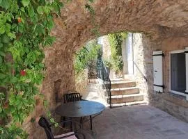 Authentique-CAVE Les Assions