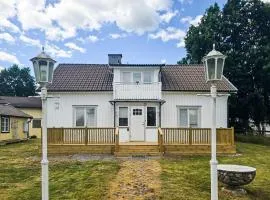 2 Bedroom Lovely Home In Unnaryd
