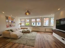 130qm Luxus 3SZ Marktplatz privates Parkhaus