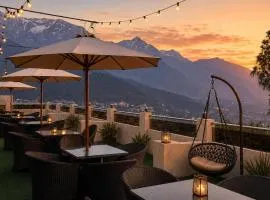 The Zinnia Castle- Dharamshala # Centrally Heated & Air Cooled # Premium Rooms # Lift # Bar # Terrace # Big Parking # Near market # Top Rated # Property of the year