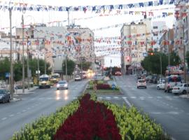 Apartments Petah Tiqwa - Bar Kochva Street, hotel in Petach Tikwa