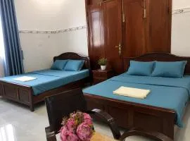 Khách Sạn Vinhomes Huỳnh Hotel
