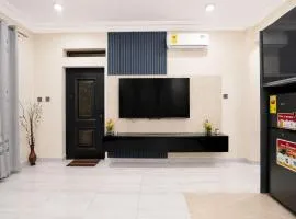 Maame's Court Apartments Spacious East Legon Stays