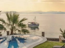 Villa Alia, Your Modern Beachfront Escape