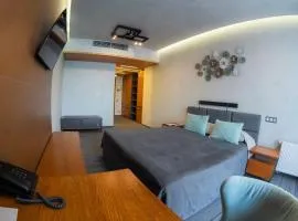 MOJO HALL Hotel