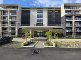 City View Luxe Condo