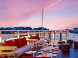 The Reeds at Shelter Haven