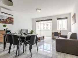 F7 Modern and Bright Apartment in Malta