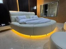 One One B Luxury Hotel