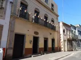 El Viejo Zaguan