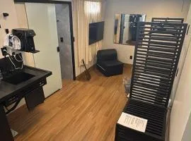 4 Studio novo no centro com ar condicionado e tv UFLA, UNILAVRAS restaurantes padaria
