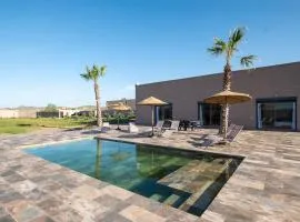 Villa de Luxe 300m2 Piscine Privé sans vis à vis 4 suites Marrakech