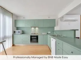 Graceland - 3 Mins to CBD Ideal for Workers