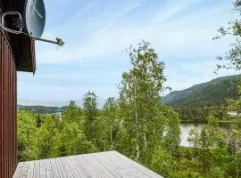 2 Bedroom Gorgeous Home In Mosjøen