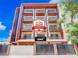 Super Townhouse Oak Sector 39 Medanta